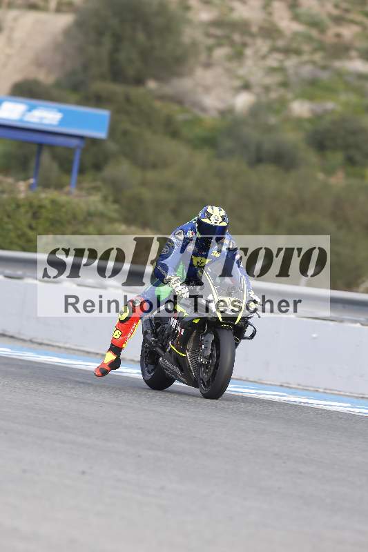 /Archiv-2024/02 29.01.-02.02.2024 Moto Center Thun Jerez/Gruppe schwarz-black/136